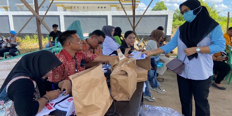 FOTO: DIAN/MATA KALTENG - Proses pemilihan di TPS 39, Kelurahan Baamang Barat, Kotim, 14 Februari 2024.