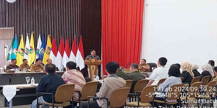 FOTO: MATAKALTENG - Wagub Kalteng Edy Pratowo melakukan kunjungan kerja ke Provinsi Lampung dan secara langsung diterima oleh Gubernur Lampung Arinal Djunaidi beserta jajaran di Mahan Agung, Rujab Gubernur, Senin, 19 Februari 2024.