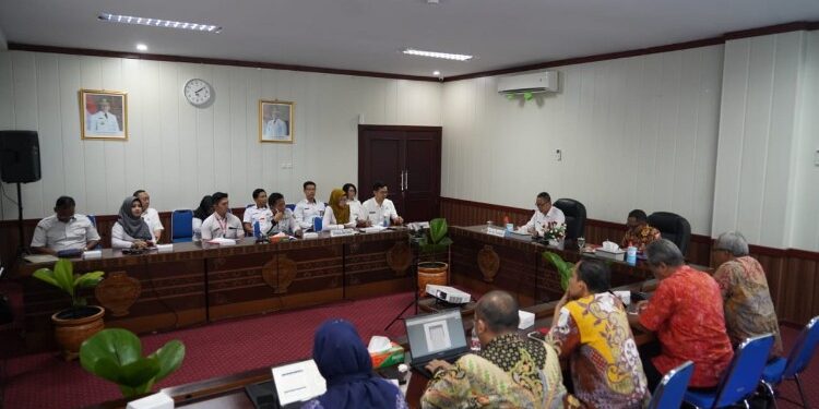 FOTO: MATAKALTENG - Entry Meeting Evaluasi Perencanaan dan Penganggaran Sektor Pengentasan Kemiskinan dan Sektor Penanganan Stunting Tahun 2024.