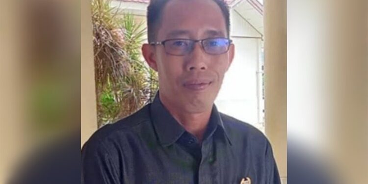 FOTO: MATAKALTENG - Ketua Komisi I DPRD Barsel, Jarliansyah.