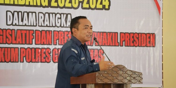 FOTO: MATAKALTENG - Ketua KPU Kabupaten Gumas, Elfrinst G Tumon.