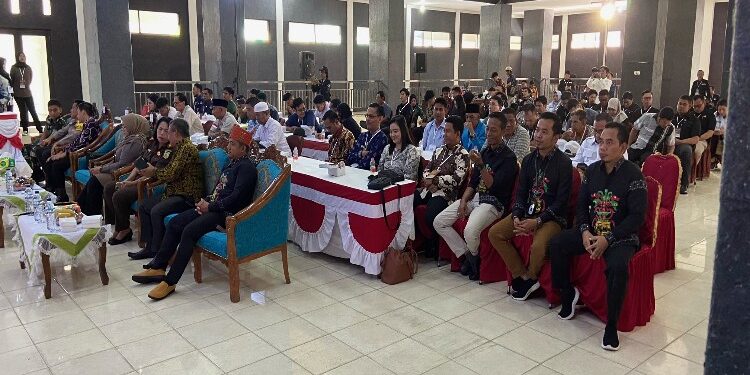 FOTO: DIAN/MATA KALTENG - Rekapitulasi perolehan suara di tingkat Kabupaten Kotim.