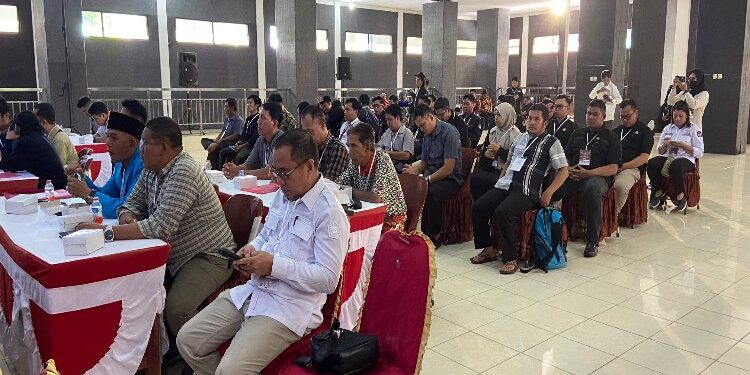 FOTO: DIAN/MATA KALTENG - Rekapitulasi perolehan suara di tingkat Kabupaten Kotim.