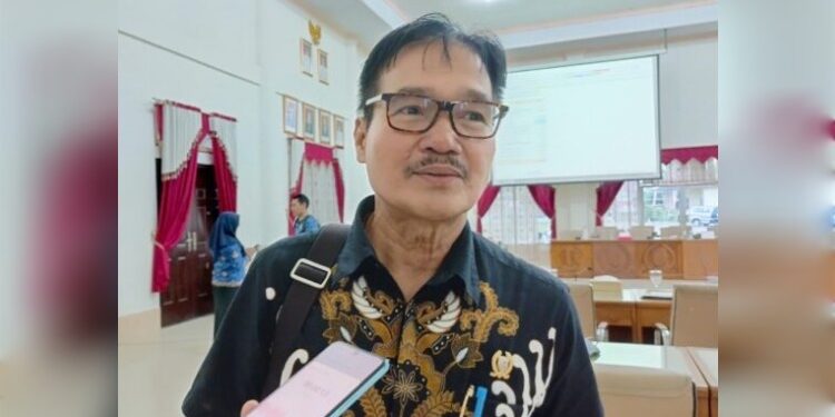 FOTO: MATAKALTENG - Ketua DPRD Barsel, Farid Yusran.