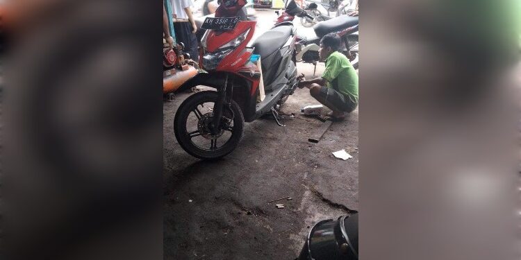 FOTO: IST/MATAKALTENG - Motor mahasiswi yang diraib maling.