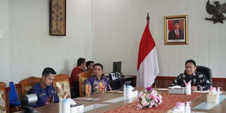 FOTO: MATAKALTENG - Pelaksanaan Rakorsus Antisipasi dan Penanggulangan Karhutla yang dipimpin oleh Wakil Gubernur Edy Pratowo.