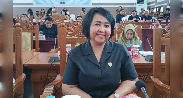 FOTO: MATAKALTENG - Anggota DPRD Kabupaten Gumas, Iceu Purnamasari.