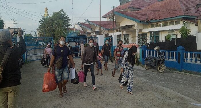 FOTO: Dok/MATA KALTENG - Arus mudik di Pelabuhan Sampit.