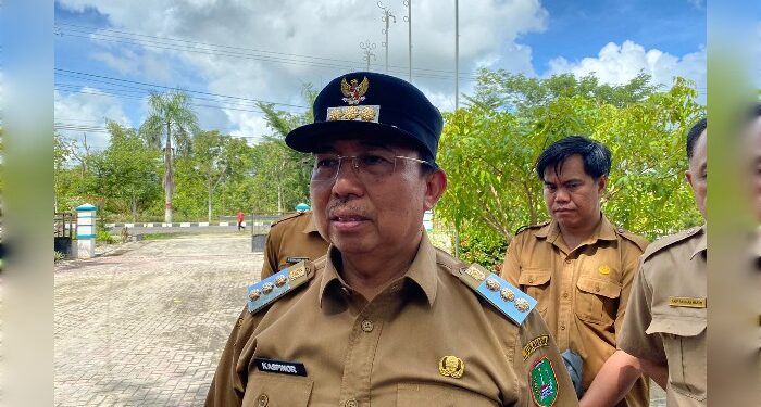 FOTO: MATAKALTENG - Pj Bupati Sukamara, Kaspinor.