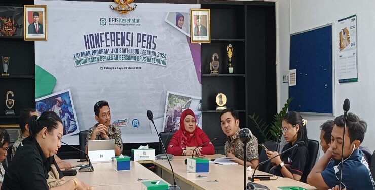 FOTO : OLIVIA/MATAKALTENG - Konferensi pers terkait layanan BPJS Kesehatan selama libur lebaran dan cuti bersama tahun 2024.