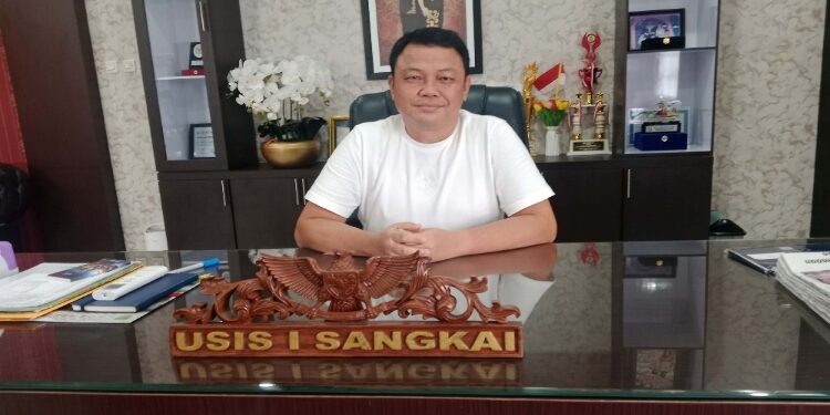 Kepala Dinas PUPR Pulpis, Usis I Sangkai.
