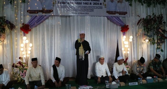 FOTO: IST/MATAKALTENG - Sejumlah Kepala SOPD nampak hadir dalam Safari Ramadan di Pulau Hanaut, Senin 25 Maret 2024.