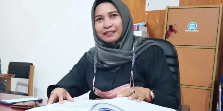 Sekretaris Komisi A DPRD Palangka Raya, Mukarammah.