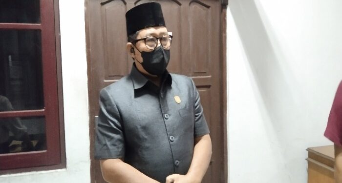 FOTO: AGUS/MATAKALTENG - Wakil Ketua II DPRD Kabupaten Kotawaringin Timur (Kotim), H Hairis Salamad.