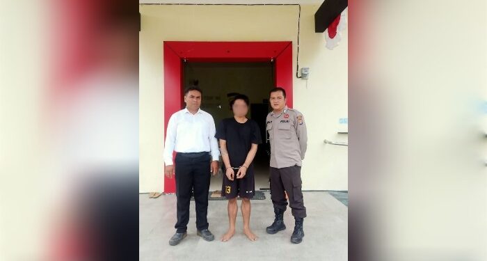 FOTO : SATRESKRIM POLRES GUMAS/MATA KALTENG - Tersangka pencurian AI (29) saat diamankan di Polsek Kurun, Minggu, 31 Maret 2024.