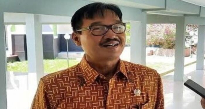 FOTO: MATAKALTENG - Farid Yusran Ketua DPRD Barsel.