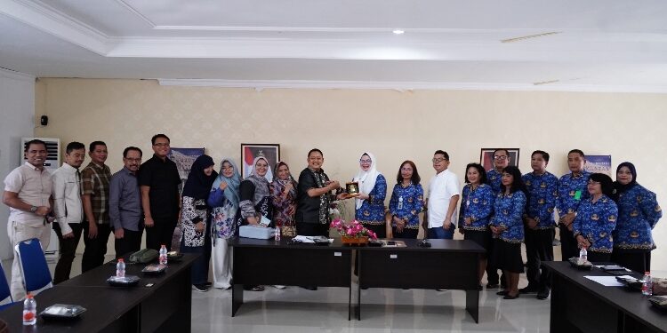 FOTO: OLIVIA/MATAKALTENG - Disbudpar menerima Kunjungan DPRD Provinsi Jawa Timur dalam Rangka Study Banding Badan Anggaran.