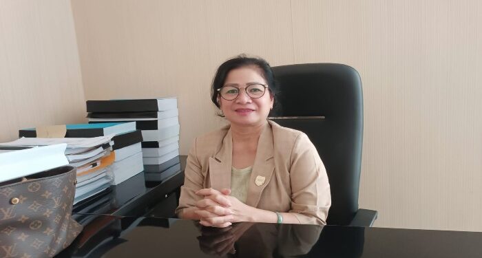 FOTO: MATAKALTENG - Anggota DPRD Kabupaten Gumas, Lily Rusnikasi.