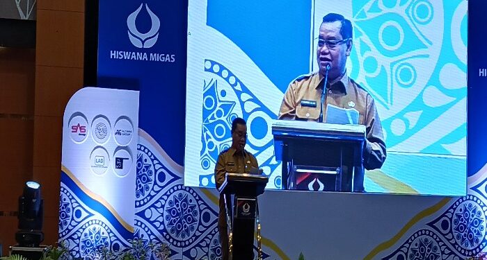 FOTO: MATAKALTENG - Bupati Kotim Halikinnor saat menghadiri Muscab Hiswana Migas.