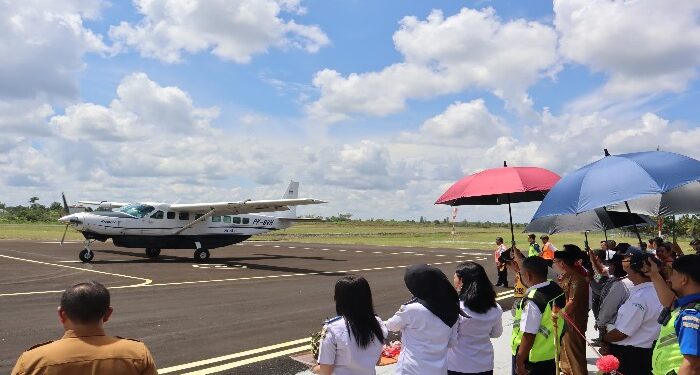 FOTO: MATAKALTENG - Pesawat Susi Air resmi melayani penerbangan dari Badara Sanggu -Banjarmasin.