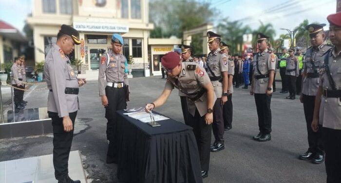 FOTO: AGUS/MATAKALTENG - Sertijab Perwira di Mapolres Kotim. Selasa, 25 April 2024 pagi.