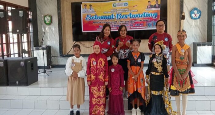 Foto:IST/MATA KALTENG - Peserta lomba vokal solo dalam FLS2N tingkat Kabupaten Kotim.