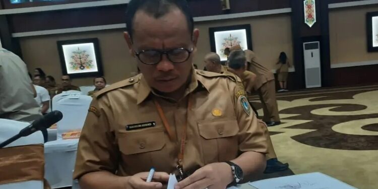 Pj Sekda Seruyan, Bahrun Abbas.