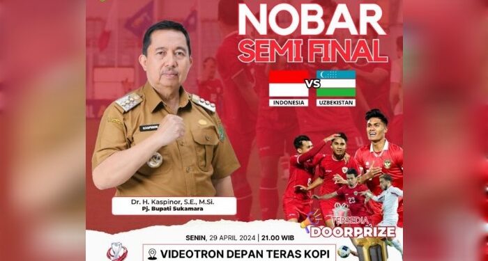 Foto : IST/MATAKALTENG - Nobar Timnas Indonesia U-23 di Semifinal Piala Asia bersama Pj Bupati Sukamara Kaspinor.