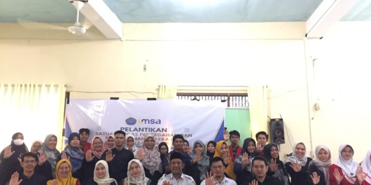 Foto: DIAN/MATA KALTENG - Pengurus Satgas PPKS UMSA bersama Panitia Seleksi (Pansel) dan sejumlah dosen.