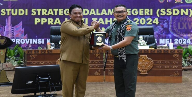 FOTO : IST/MATAKALTENG - Wagub Sambut Baik Kunjungan Studi Strategis Peserta Pendidikan Reguler Lemhannas RI ke Kalteng