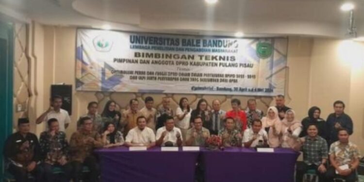 FOTO : IST/MATAKALTENG - Pulpis saat menggelar Bimtek, bertempat di Prima Hotel, Bandung, Jawa Barat.