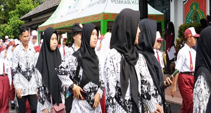 FOTO : DOK DEVIANA/MATAKALTENG - Sejumlah guru saat mengikuti kegiatan, beberapa waktu lalu.