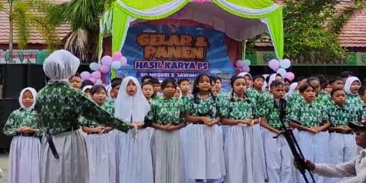 FOTO: IST/MATA KALTENG - Gelar dan Panen Karya P5 SDN 2 Sawahan, Minggu 26 Mei 2024.