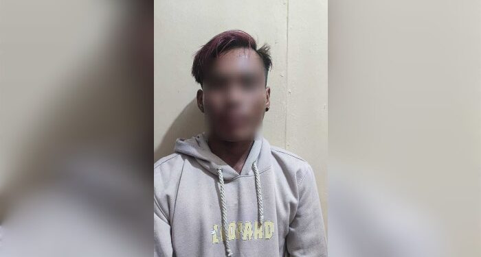 FOTO : HUMAS POLRES GUMAS/MATA KALTENG - Pelaku pencurian RB (20) saat ditahan di sel tahanan Polres Gumas, Senin, 27 Mei 2024.