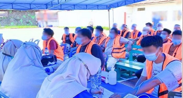 Foto: DIAN/MATA KALTENG - Pemeriksaan kesehatan warga binaan Lapas Sampit, 29 Mei 2024.