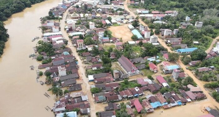 Foto: BPBD/MATA KALTENG - Banjir yang terjadi di Desa Tumbang Sangai, Kecamatan Telaga Antang, Kotim.