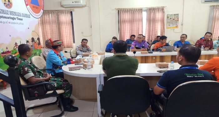 FOTO: IST/MATAKALTENG - Rapat evaluasi bencana banjir Pemkab Kotim, Jumat 31 Mei 2024.