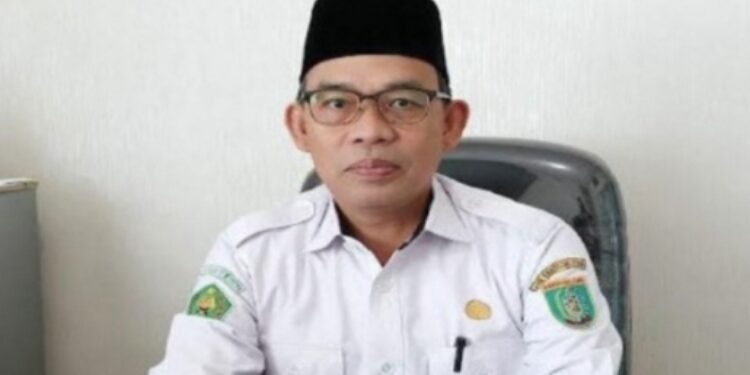 Kepala Kemenag Barsel, Arbaja.
