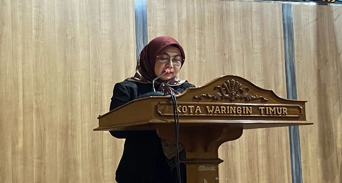 Foto: MATAKALTENG - Ketua Fraksi Golkar DPRD Kotim, Darmawati.