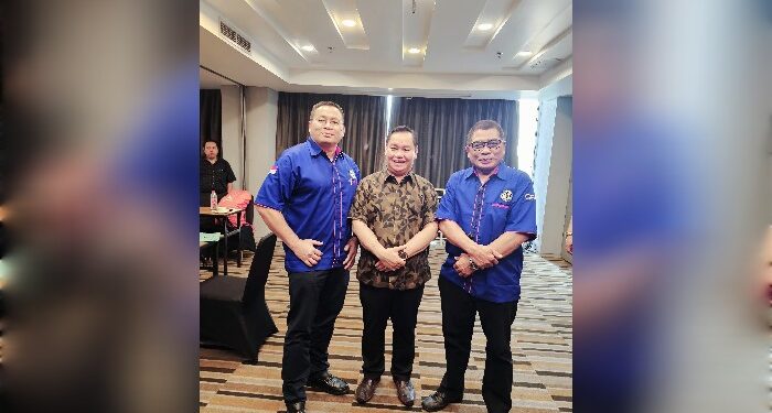 FOTO: IST/MATAKALTENG - Bupati Kotim Halikinnor bersama owner PBS dan Ketua GPPI Kotim Siswanto.