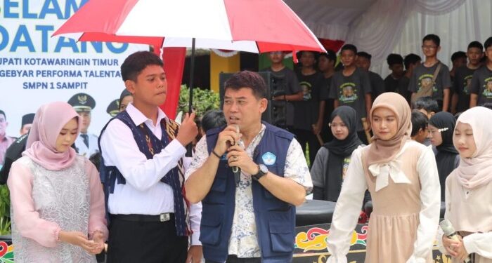 Foto: DOK/MATA KALTENG - Kepala Disdik Kotim Muhammad Irfansyah saat menghadiri gebyar talenta di SMPN 1 Sampit belum lama ini.