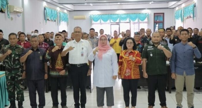Foto:DOK/MATA KALTENG - Rapat evaluasi Peraturan Daerah (Perda) Kabupaten Kotawaringin Timur Nomor 5 Tahun 2004 tentang Penanganan Penduduk Dampak Konflik Etnik, 15 Mei 2024.