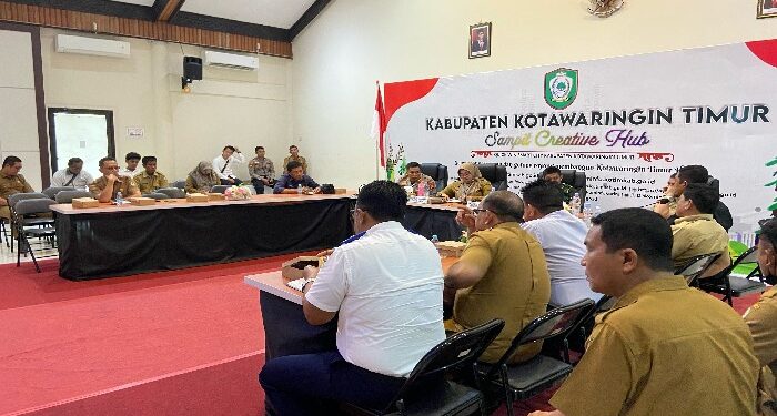 Foto: DIAN/MATA KALTENG - Rapat persiapan kedatangan Presiden RI ke Kabupaten Kotim, di ruang rapat Kominfo Kotim, 25 Juni 2024.