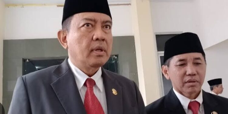 Pj Bupati Kobar, Budi Santosa.