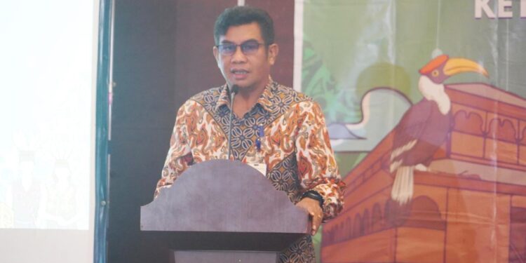 FOTO : IST/MATAKLATENG - Sosisalisasi dan Asistensi Kebijakan Tata Kelola TIK dalam mendukung penyelenggaraan SPBE, SDI, Transformasi Digital, dan Keterpaduan Layanan Digital di Pemerintah Daerah.