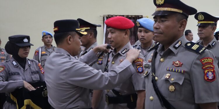 FOTO: IST/MATAKALTENG - Polres Kotim laksanakan sertijab  untuk empat perwira. Selasa, 2 Juli 2024.