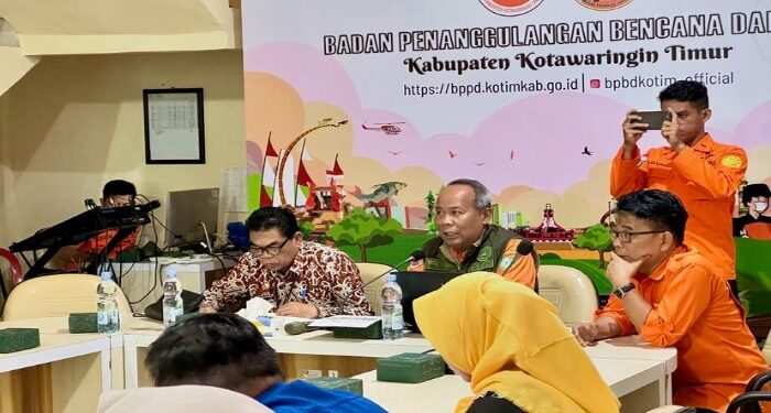 Foto: BPBD/MATA KALTENG - Rakor Karhutla di Pusdalops BPBD Kotim, 4 Juli 2024.