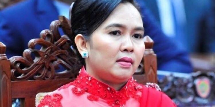 Hj Maryani Sabran, Anggota DPRD Kalteng.