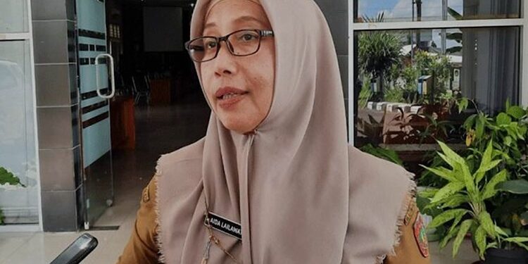 Kepala Badan Kepegawaian   Dan Pengembangan Sumber Daya Manusia (BKPSDM) Kotawaringin Barat (Kobar) Aida Lailawati.