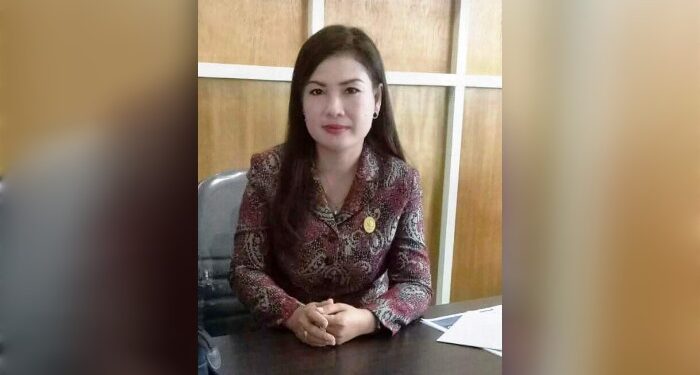 FOTO: MATAKALTENG - Juru Bicara Fraksi PDIP DPRD Kabupaten Gunung Mas, Elvi Esi.